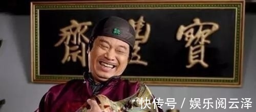 春秋&为何太监出一上联,取笑状元却被,一搞笑下联对得转身离去