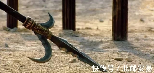 丈八蛇矛#水浒兵器排名 卢俊义的枪第二 关胜偃月刀第三 第一名你绝对想不到