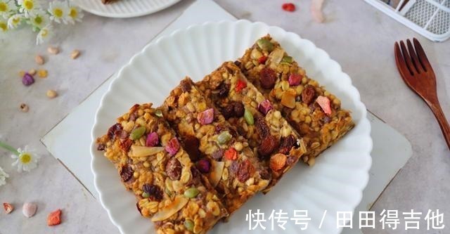 奇亚籽|入秋后多吃粗粮,做成早餐饼,低脂低热量,营养饱腹不怕胖!