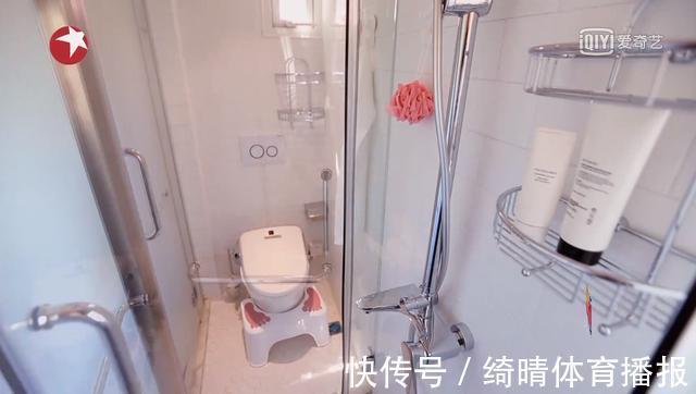 卧室|38㎡房子挤4代人,太爷是宅男,爷爷玩消失,花38万装修出10间房
