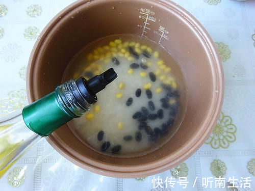 白头发|白发增多,老中医推荐这个菜,隔三差五吃2次,白头发慢慢没了