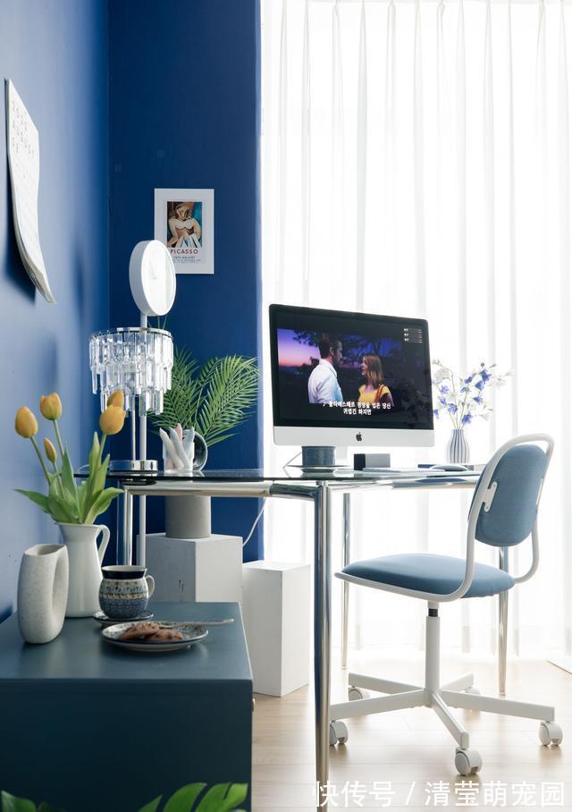 床头柜|95后姑娘的“穷装”卧室火了,环保又精致,软装的力量真强大