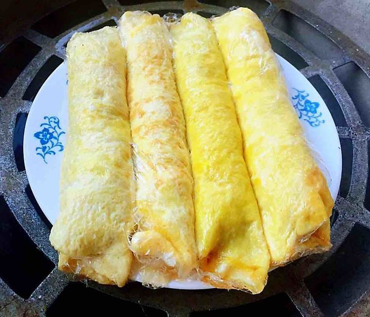 美味|教你营养美味的猪肉蛋卷,香气四溢超好吃,孩子们都馋得不行
