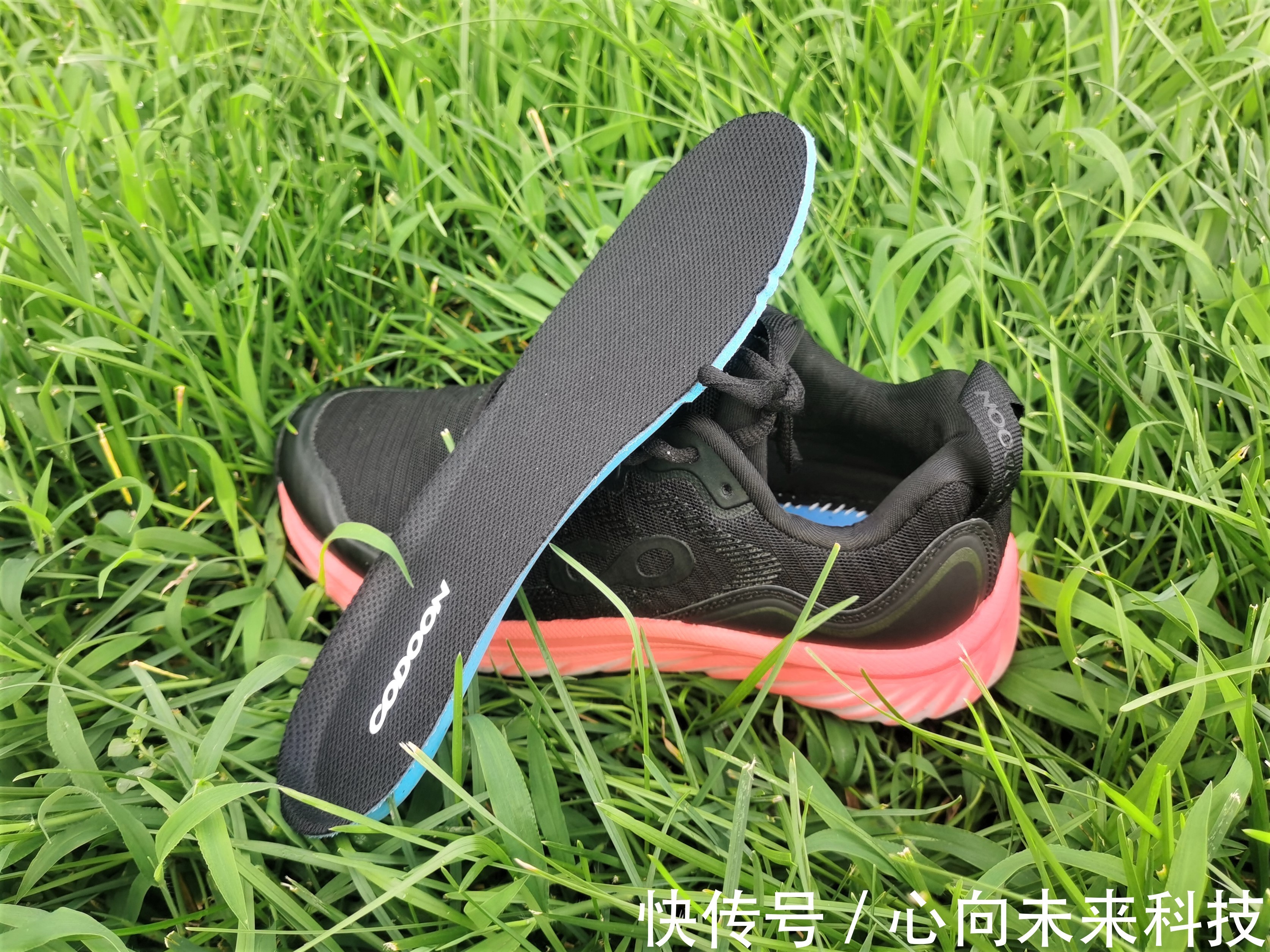 跑步|亚健康想开跑却不知如何选鞋，咕咚10K悦弹跑鞋，入门跑者首选