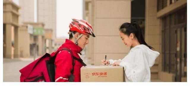 京东物流获央视|28万职工现状揭露，京东物流获央视表扬，刘强东都做了些什么？
