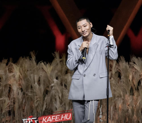  亚军|《中国新说唱》总决赛：冠军出乎意料，史上最“水”亚军诞生