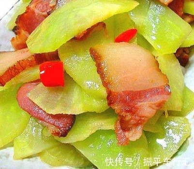 承载着家乡味道的菜，风味独特，脆嫩浓香，还有助于身体正常发育