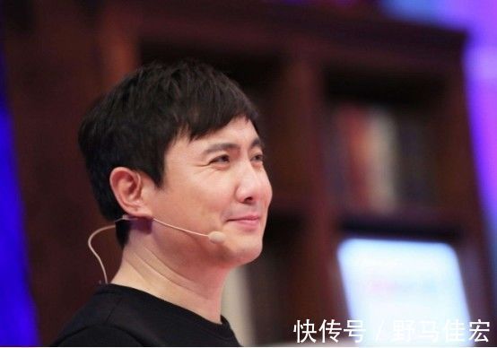 他上過6次春晚，3次失誤都反而成了經典，網友難怪能紅