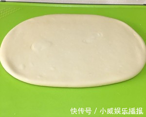 家庭版自制“炸油条”,不用泡打粉,保证个个空心,金黄又酥脆!