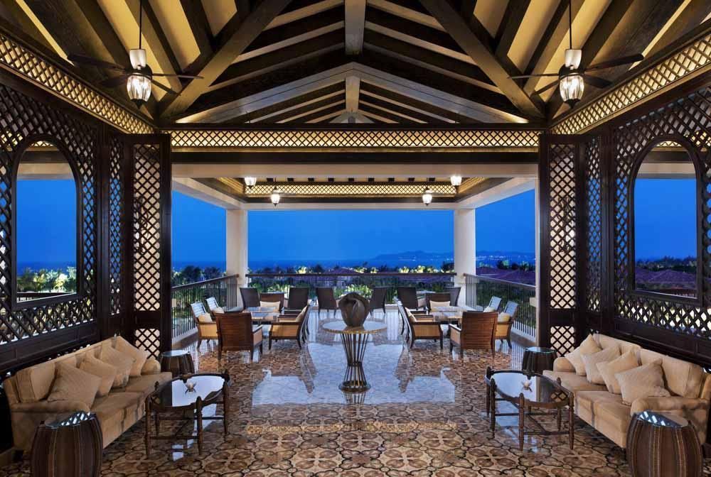 外出旅行住宿至关重要,在酒店与民宿之间,你会选择民宿吗?