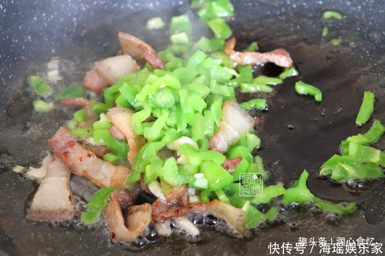 碰到|冬天,妈妈碰到这菜一买就是30斤,晒干存着,过年给家人做下酒菜