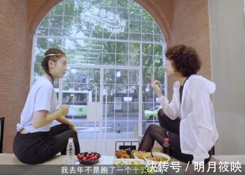 马拉松|18岁赵今麦跑马拉松,别人都吃鸡腿,看清她吃啥:这才是自律