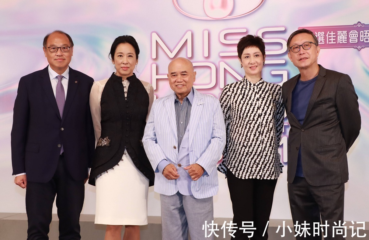 蕾丝|朱玲玲到底是“阔太太”,白色连衣裙配黑外套简约高级,清爽利落