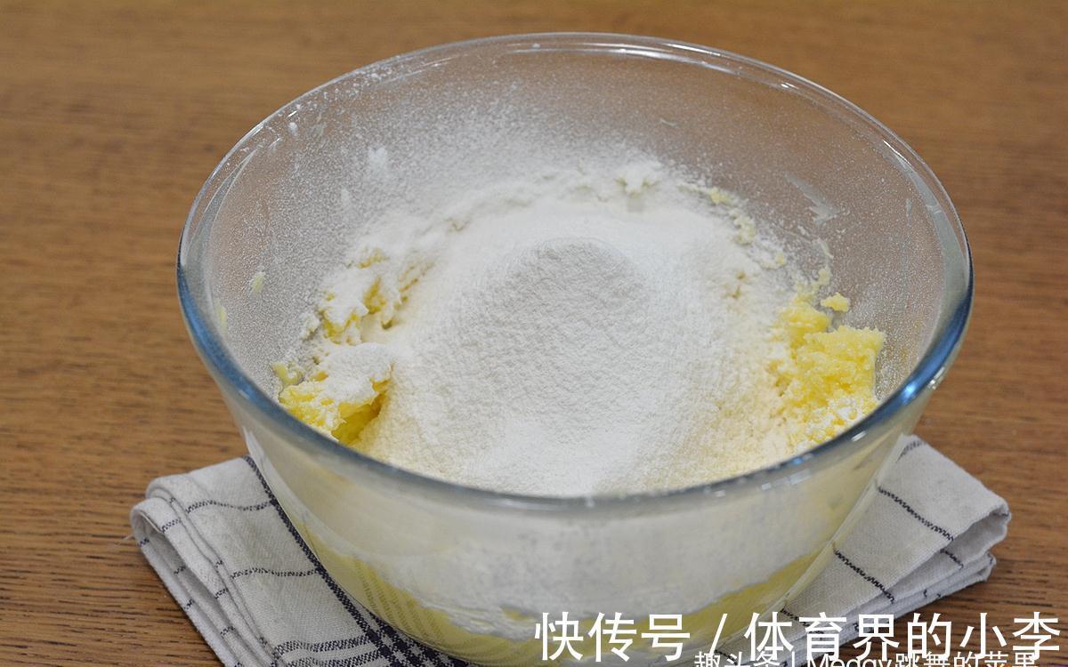 用不完淡奶油别扔，烤一盘曲奇真酥香，自食或送人都太棒了