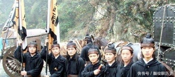 土匪|在古代,山贼横行霸道,为何却不敢抢赶考的文人?有这3个原因!