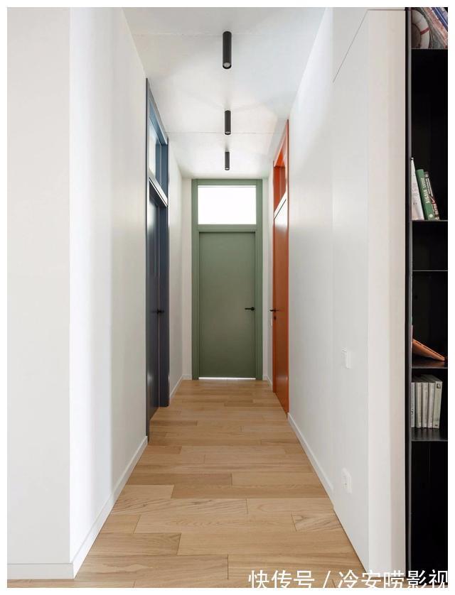 灰衣柜|250㎡,一家五口的梦幻游乐园,极简与色彩的完美碰撞!