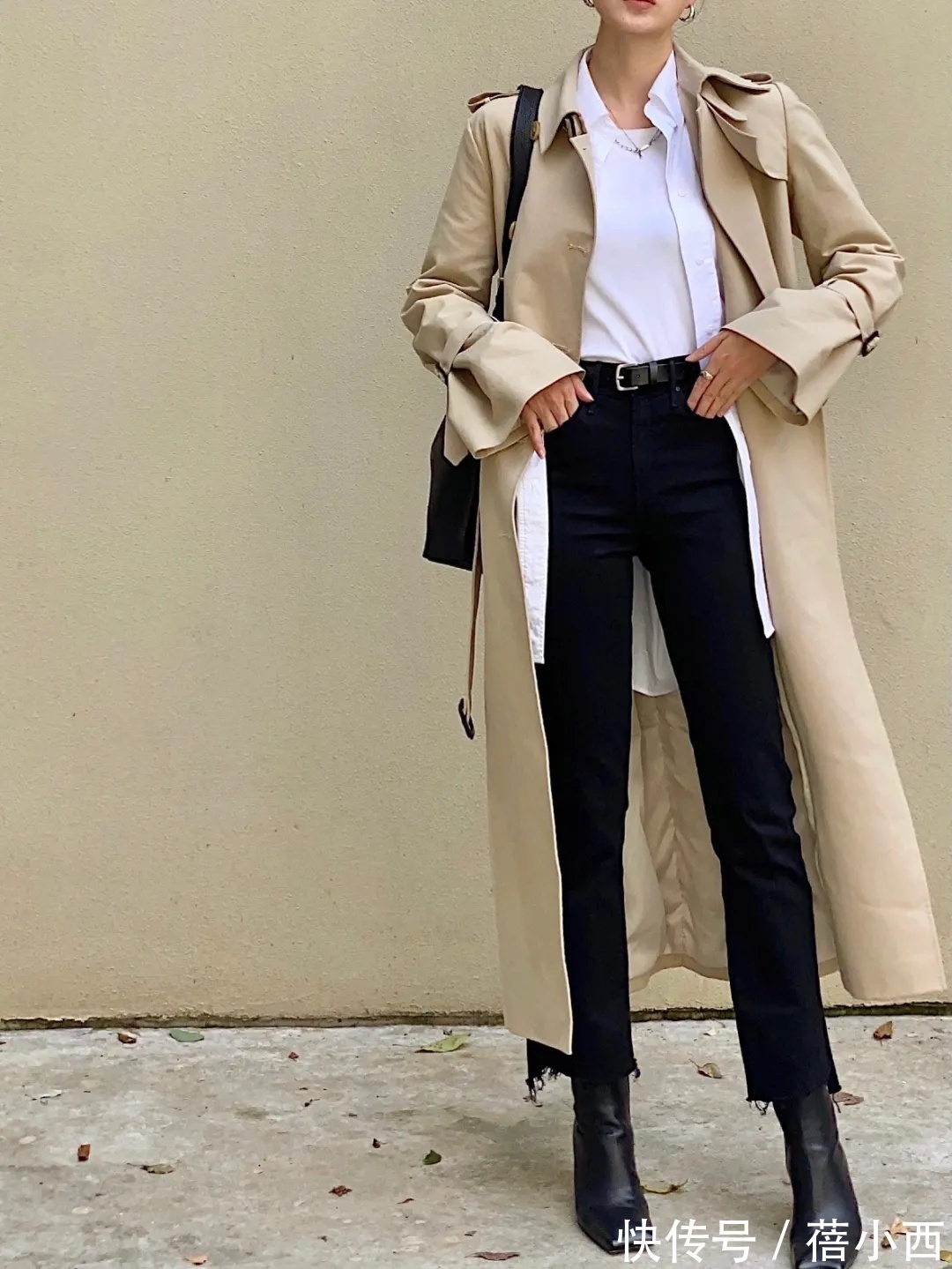 灰棕色|建议奔三奔四的女性多穿“风衣”,搭配牛仔裤、打底裤,简约高级