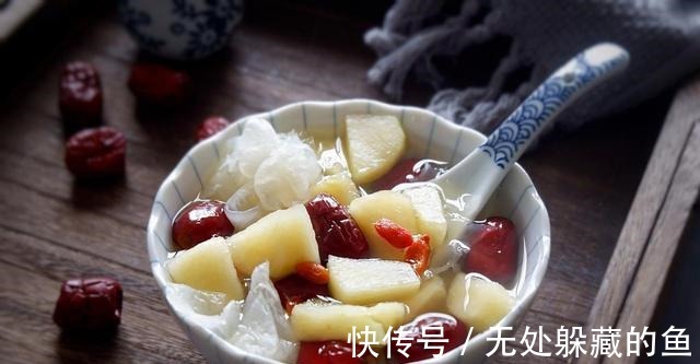 清甜|苹果银耳羹，清甜可口，营养好喝，女人要常喝！