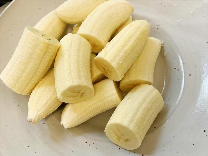 夏天钓草鱼别费劲想饵料了,用这三种水果钓,既简单又高效