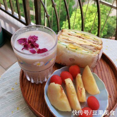 sug吃一次就上瘾的#我为奥运出食力#椰汁玫瑰鲜莲子露