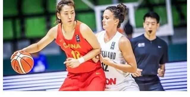 世青賽|“女版詹姆斯”李夢：女籃的硬核甜心，拒絕西班牙富商只嫁中國人
