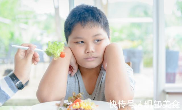 脾胃|11岁男孩半年长高10厘米,医生:做好3点,有助于孩子长高