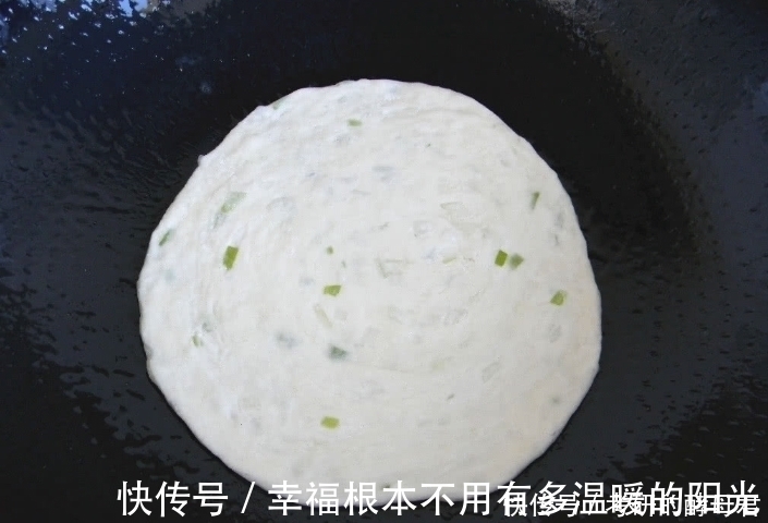 和面|烙饼又干又硬是和面用错了水，牢记3点，饼柔软筋道，放凉不硬