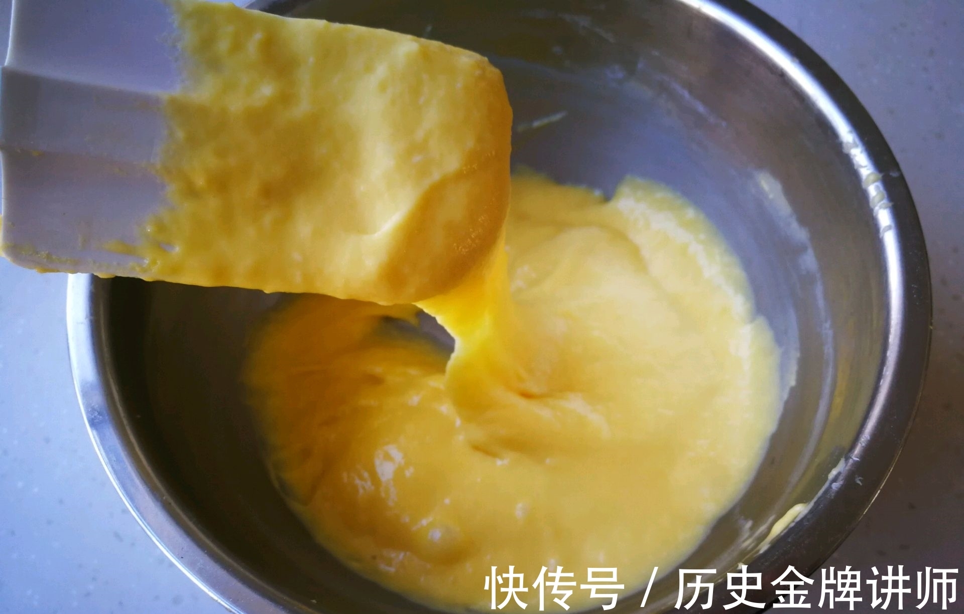 蛋糕片|用紫薯和山药做的高颜值蛋糕，健康无添加，做法也简单