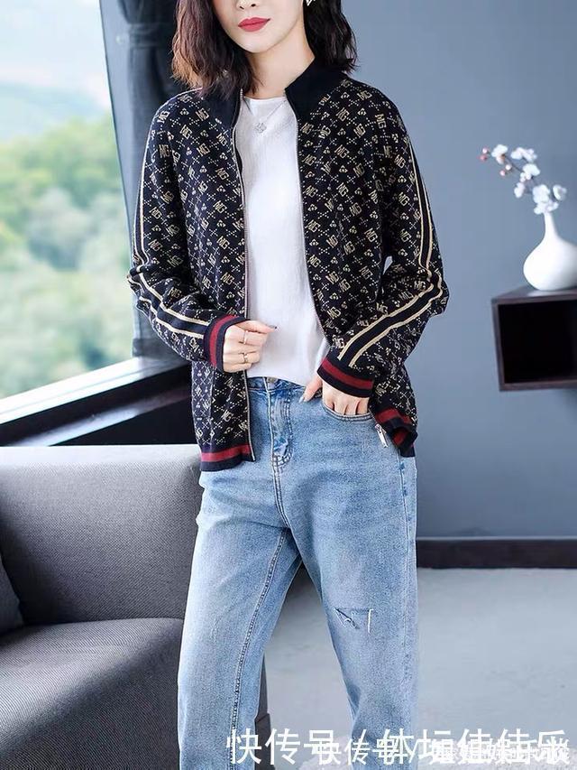 百搭|穿腻了裙装的女人,初秋可以看看这“针织开衫”,优雅减龄又洋气