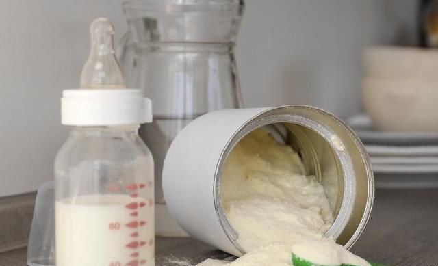 宝宝|再好的奶粉,不会冲也白搭!这5种错误做法,你是否也犯过?