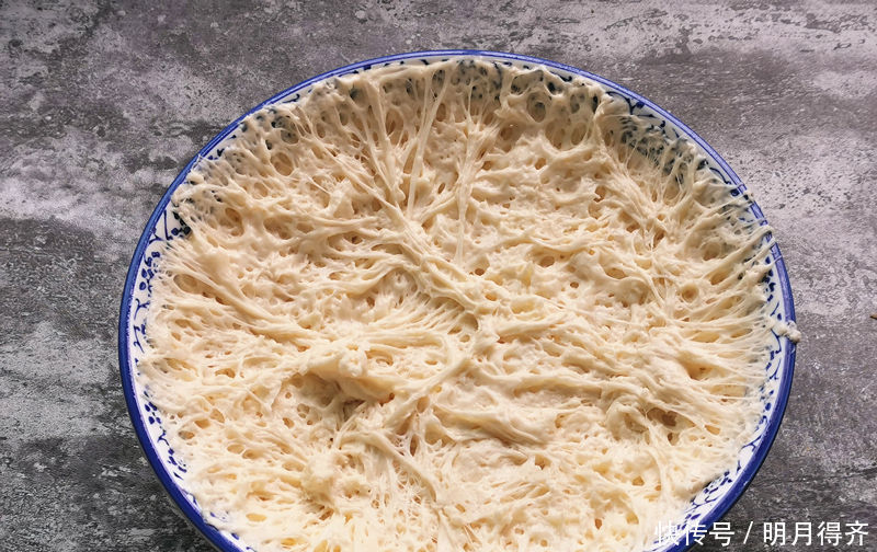 茄子的新吃法,在外面吃不到,做成馅料比肉香,出锅全家人抢着吃