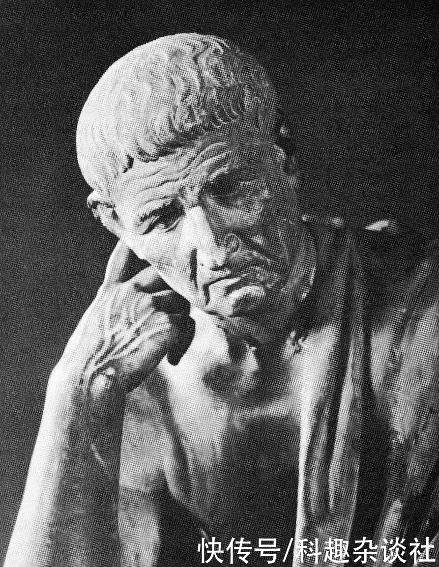 把伽利略在比萨斜塔做的自由落体试验，搬到月球重做，结果……