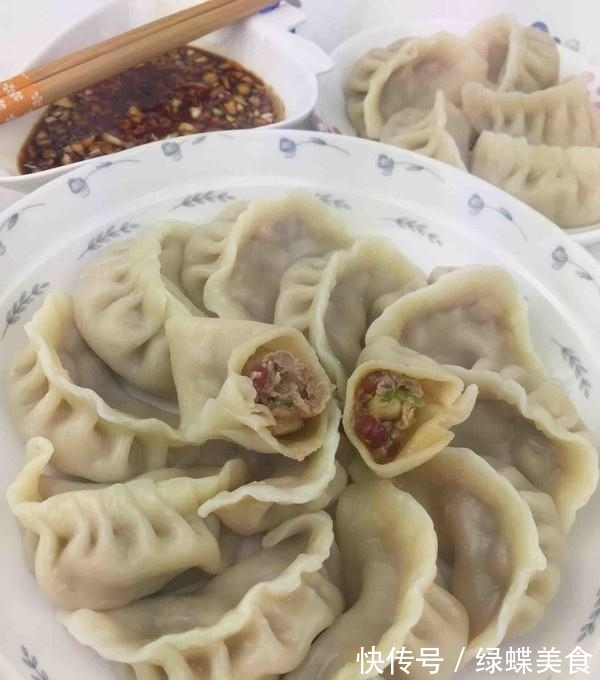 味美|猪肉和它天生一对,包饺子用来做馅,香甜味美,馅香流汁,别错过