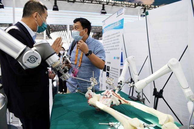 北京多家医院|服贸会上，北京多家医院带来了“黑科技”