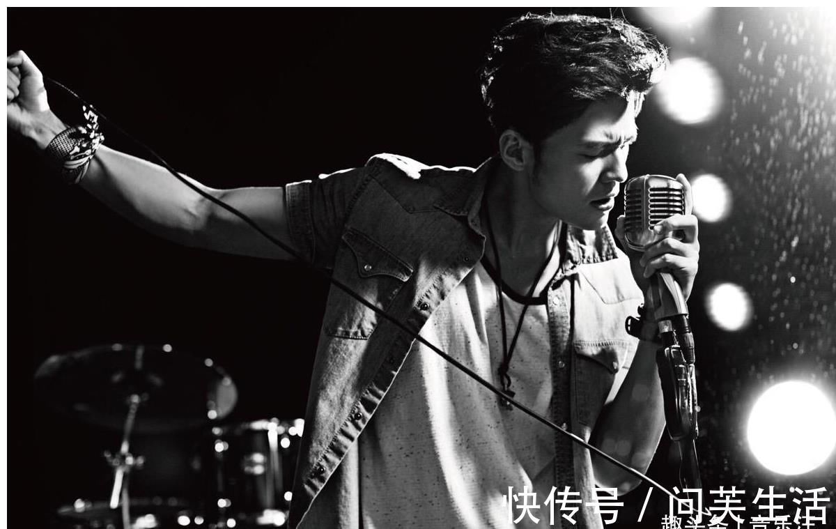 华语男歌手热度榜：周深排名罕见下滑，而华晨宇更是跌出了前十名