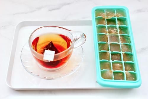  适量的冰块|某师傅的冰红茶，自己在家也能轻松做，简单方便，比外面卖的好喝