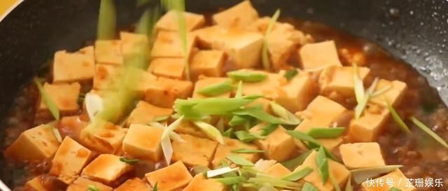豆腐自从学会这个做法,家人三天两头点名吃,鲜嫩入味,比肉都香