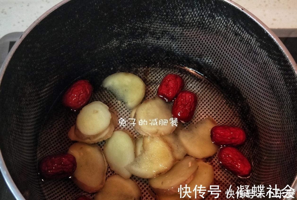 女人|它是天然“补血汤”, 燕窝都不换, 女人要多喝, 家家吃得起