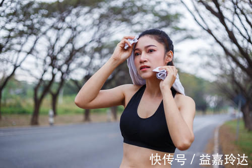 健身习惯|4种“没卵用”的健身习惯,浪费时间,影响健身效率