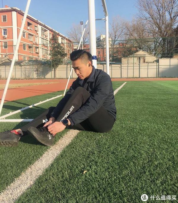 陪跑|蛋说无妨 篇二十:从夏日赤道红到冬日无极黑,R2陪跑一整年