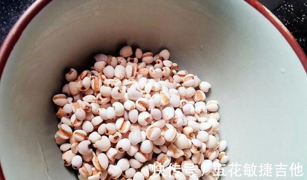 妙招|不懂门道,吃力又不讨好的小肠,拿出妙招,一菜还能两吃!