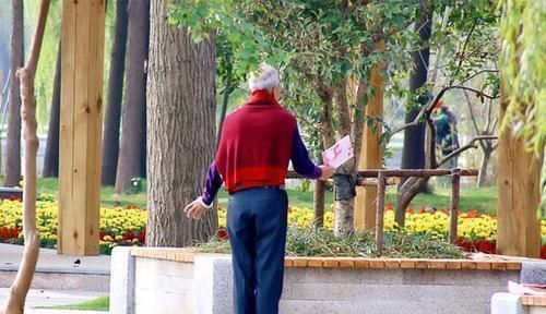 经验|血糖从136降到57,只因做到“三个低”,65岁糖友经验值得学习