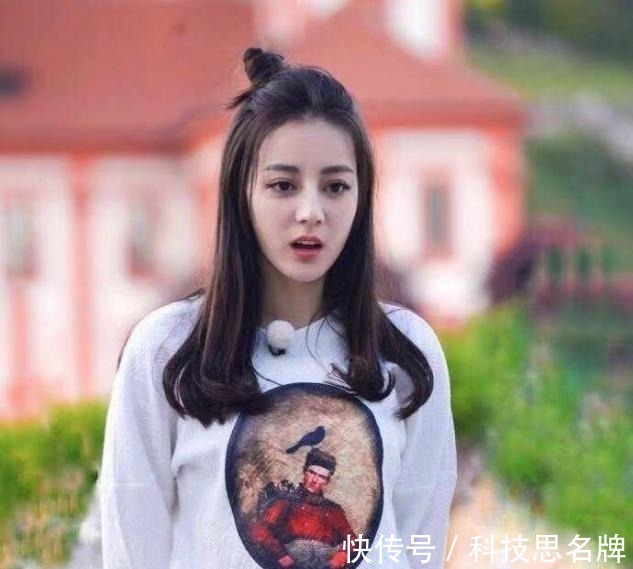 头发 脸圆的女生要学会拒绝留中分,难看显脸大,这5种发型才适合你