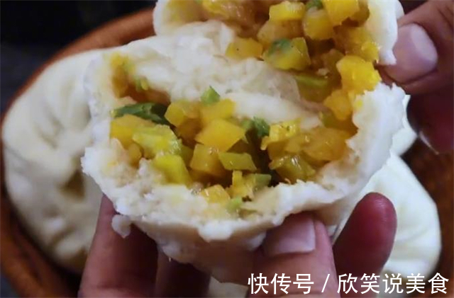 蒸包子,记住不要直接上锅蒸,诀窍全教你,包子松软好吃,不回缩