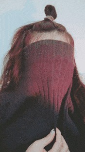 |搞笑GIF:是谁说喜欢苗条的妹子 你们看看这位美女怎么样?