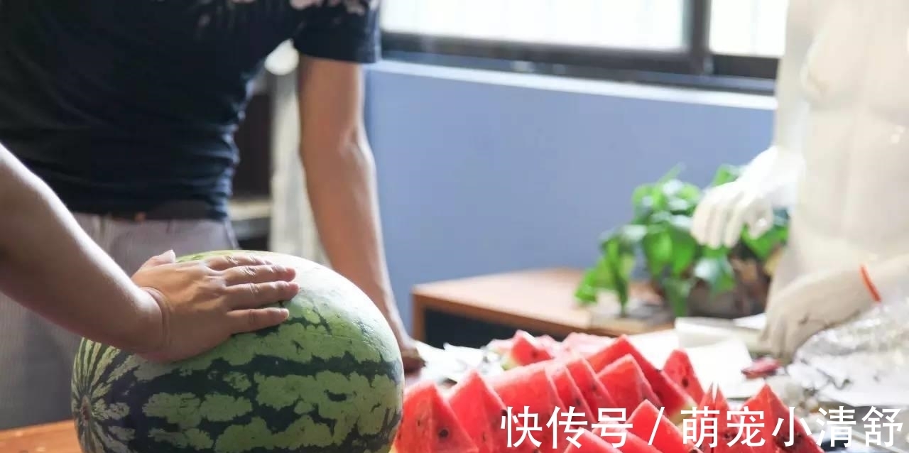 葡萄|要减肥,建议别吃这4种水果,含糖量极高,比油炸食品还容易长胖