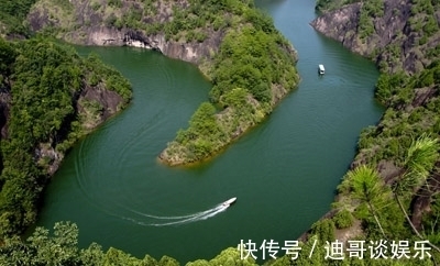 水波粼粼|福建一“低调”景区走红，被誉为“客家神山”，距龙岩市110公里