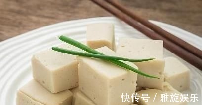 纤维|糖尿病午餐很重要,要少吃“2物”,多吃“3物”,血糖越来越稳定