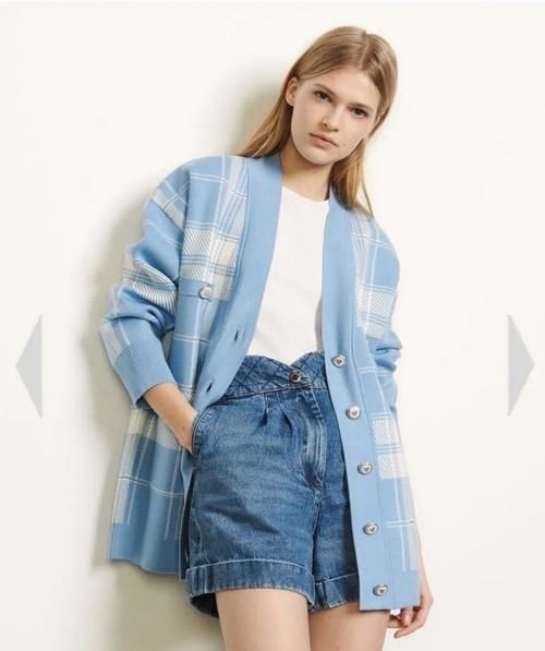 建议皮肤黄的女性，少穿黑白灰！多穿这三种“颜色”，非常显气质