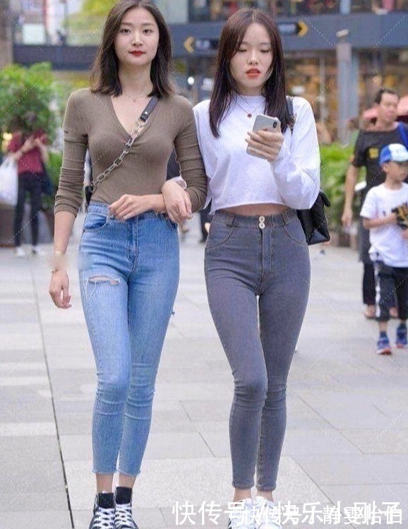 小姐姐 气质小姐姐冰清玉洁,走在街头十分养眼,你喜欢哪位小姐姐呢?